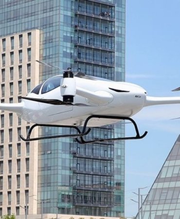 AA-20251001-39281118-39281117-YERLI_UCAN_ARABA_AIRCAR_ON_SIPARISE_ACILDI