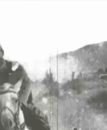 AA-20251010-39365060-39365059-BUYUK_TAARRUZU_ANLATAN_ZAFER_YOLLARINDA_FILMINE_AIT_ARSIV_GORUNTULERI_TESPIT_EDILDI