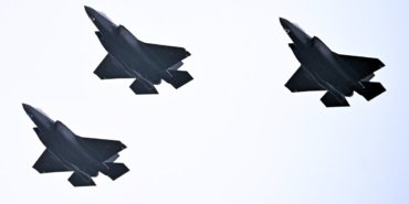 AA-20251013-39404375-39404333-BELCIKA_ILK_F35LERINI_TESLIM_ALDI