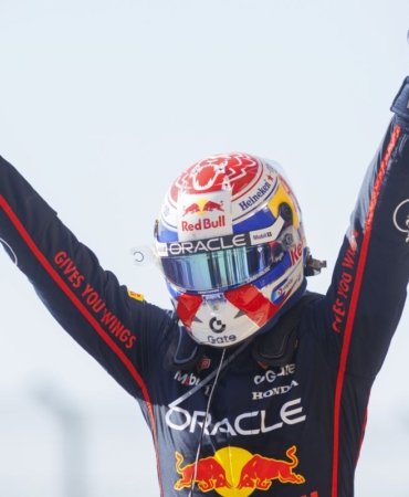 AA-20251019-39463331-39463319-FORMULA_1_ABD_GRAND_PRIXSINI_MAX_VERSTAPPEN_KAZANDI
