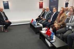 motion_photo_2542973529657994180