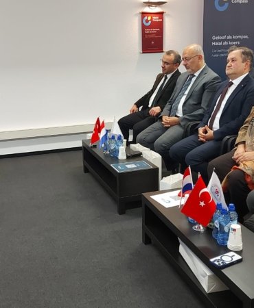 motion_photo_2542973529657994180