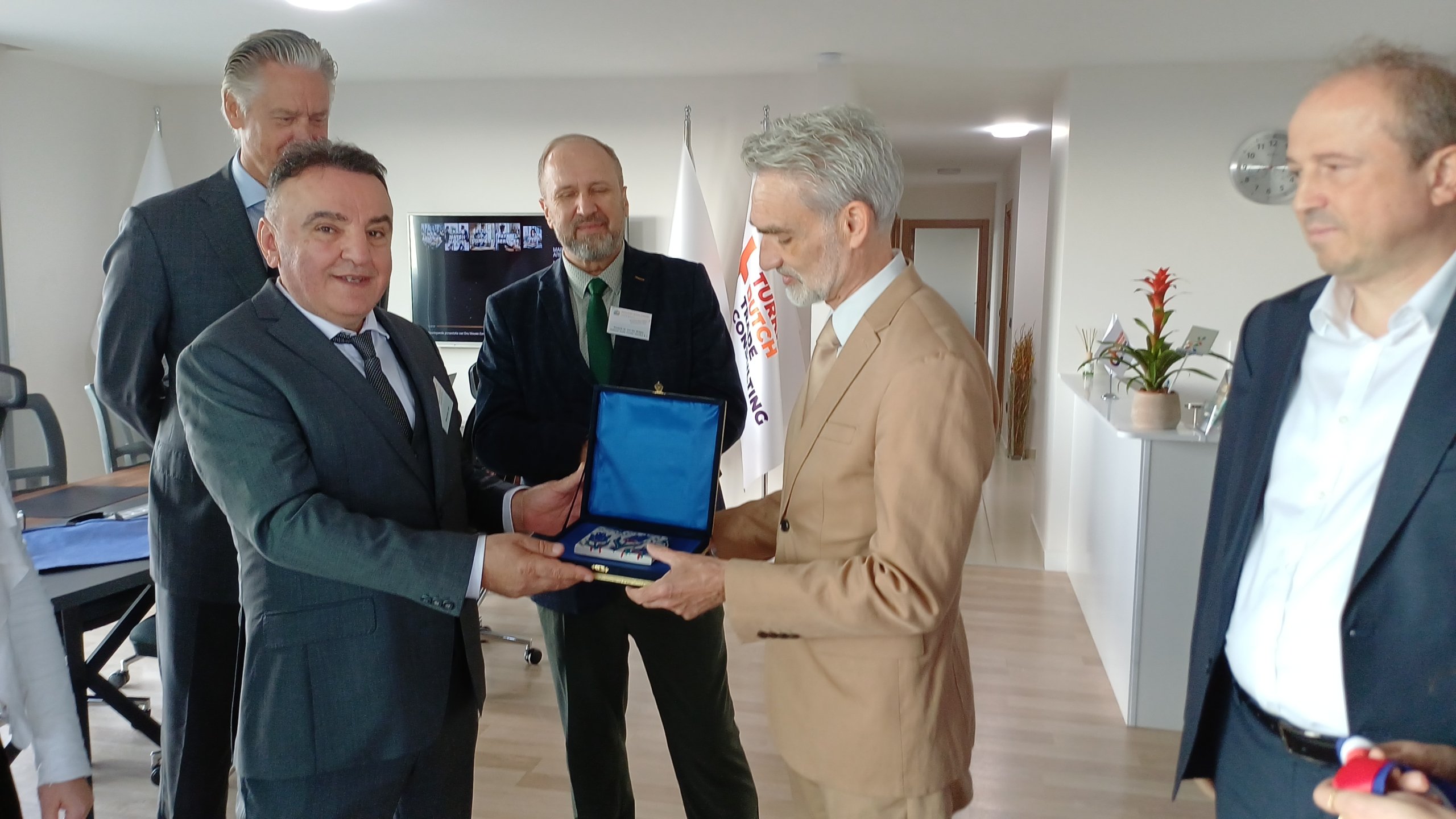 20251114 140050 scaled