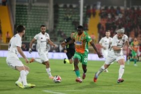 AA-20251103-39605579-39605578-CORENDON_ALANYASPOR_GAZIANTEP_FK