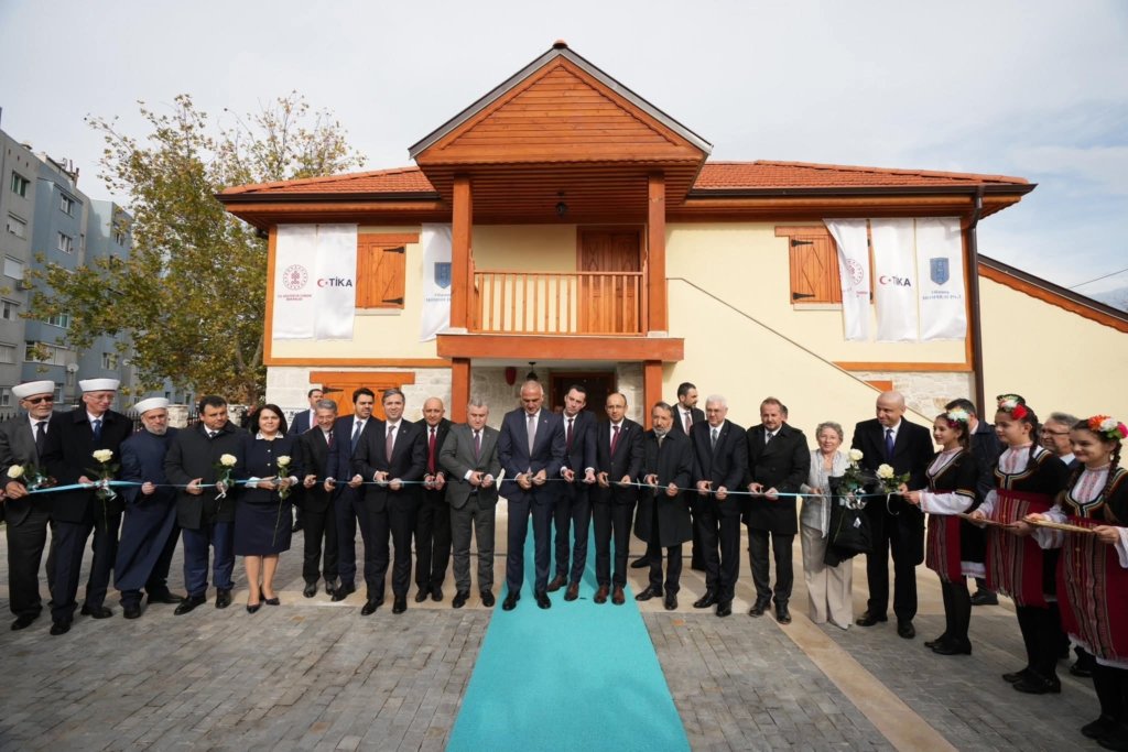 Efsane Halterci Naim Süleymanoğlu’nun Anı Evi Bulgaristan’da Açıldı 6 FB IMG 1763653252606