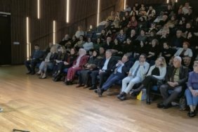 Screenshot_20251130_013936_Gallery