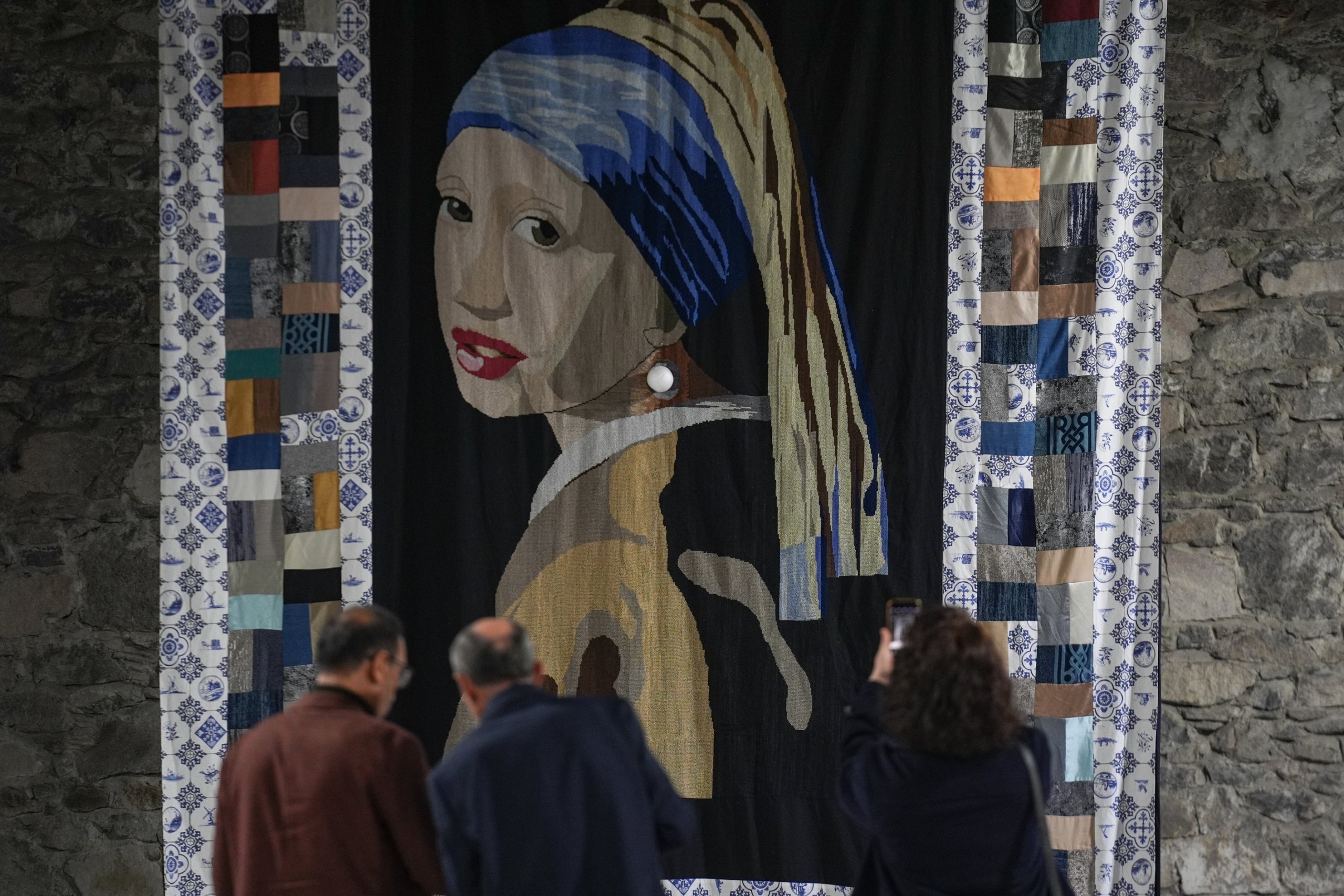 AA 20251201 39862105 39862097 IZMIRDE HOLLANDA VE TURKIYE ORTAK MIRAS SERGISI ACILDI scaled