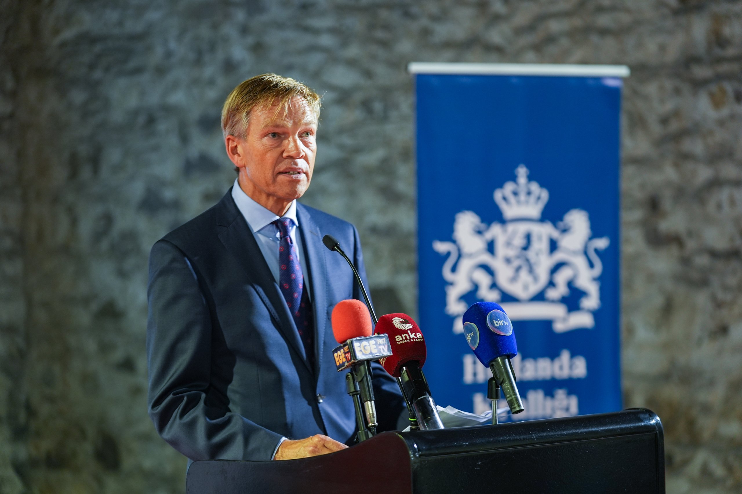 AA 20251201 39862105 39862100 IZMIRDE HOLLANDA VE TURKIYE ORTAK MIRAS SERGISI ACILDI scaled