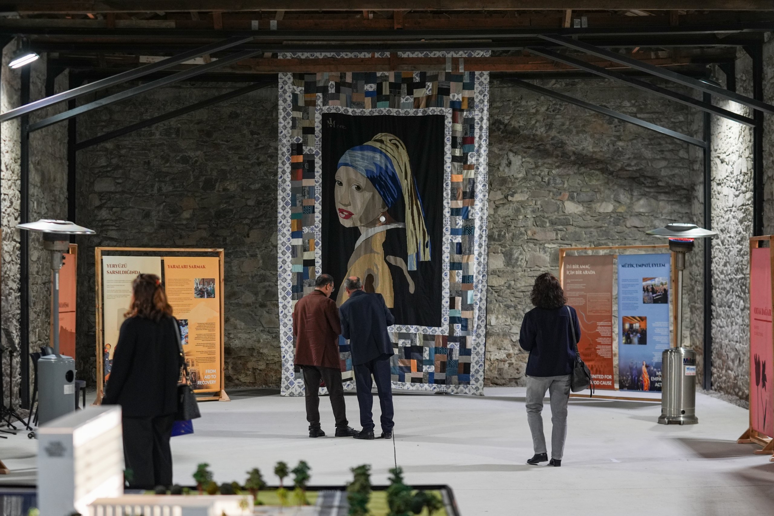 AA 20251201 39862105 39862104 IZMIRDE HOLLANDA VE TURKIYE ORTAK MIRAS SERGISI ACILDI scaled