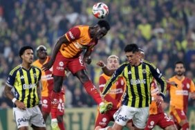 AA-20251201-39863808-39863801-FENERBAHCE_GALATASARAY