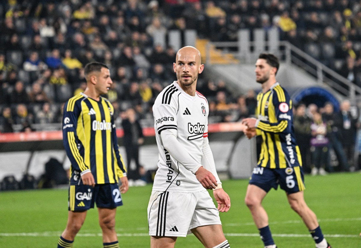 AA 20251223 40058372 40058364 FENERBAHCE BESIKTAS