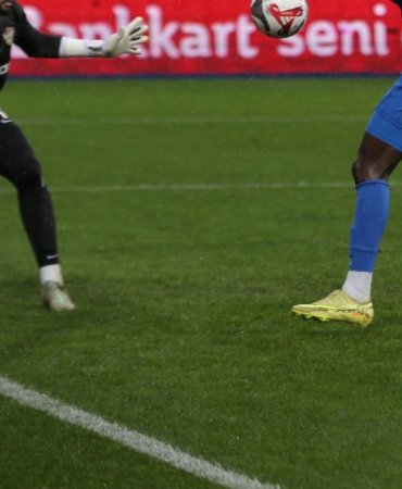 Türkiye Süper Ligi son hafta sonuçları ve İlk Yarı Sonunda Puan Durumu 8 EYUPSPOR