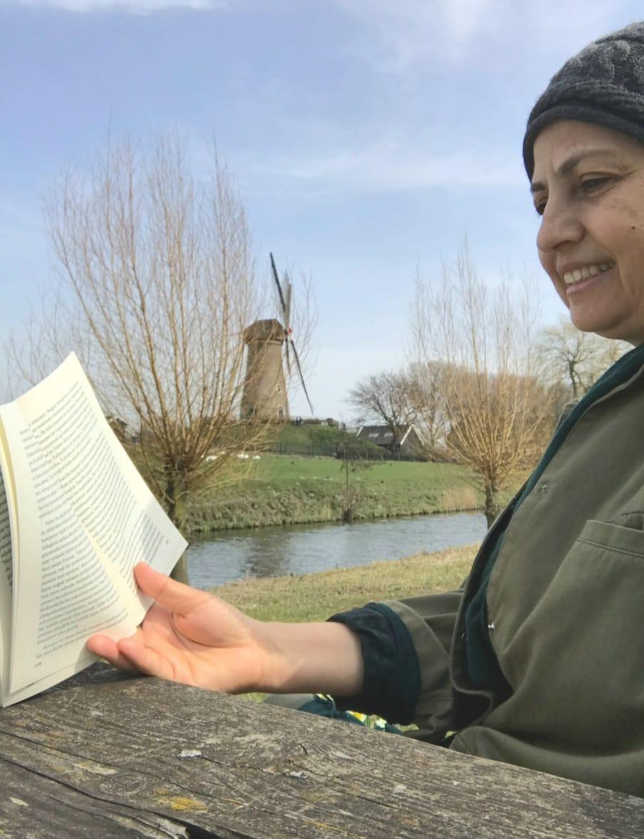 Nevin Erkan:Yazmak, uzun süre içimde biriktirdiğim bir yolculuktu” 6 IMG 20251218 WA0177