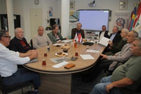 Hollanda'daki Türk ve Faslı Yaşlıların Sorunları Masaya Yatırıldı 5 IMG-20251219-WA0040