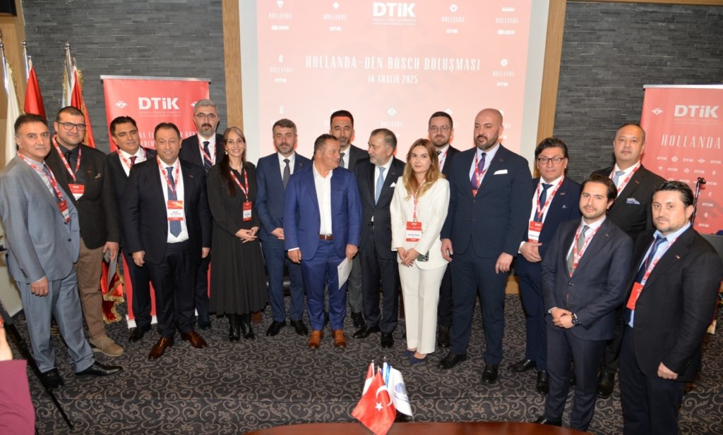 thumbnail DTIK Denbosch Bulusmasi Press Foto Mustafa Koyuncu 24