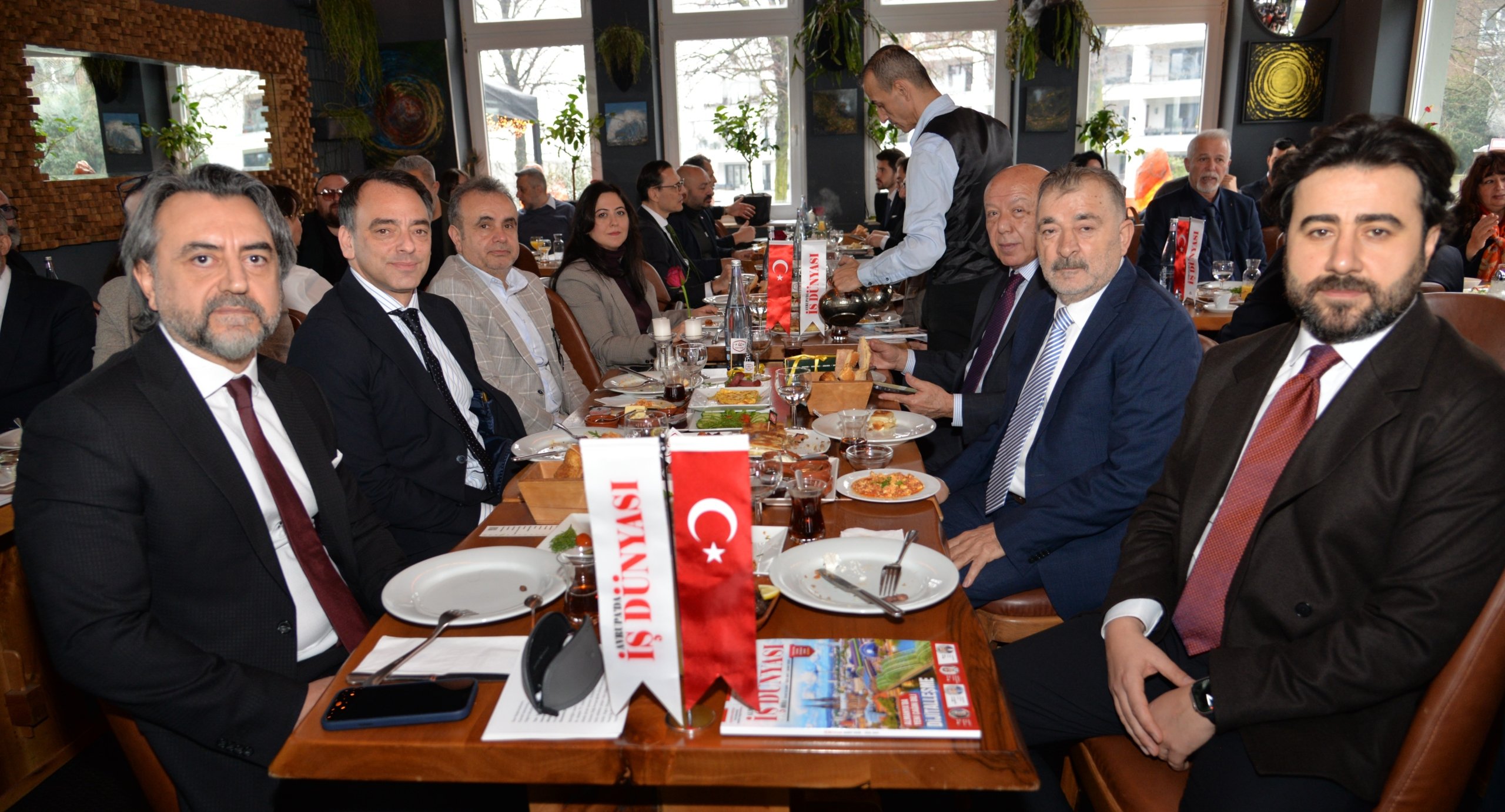 4. Almanyada Ekonomi Zirvesi Yapildi 31 1 scaled