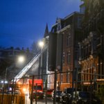 Amsterdam'da tarihi Vondelkerk Kilisesi'nde çıkan yangına müdahale ediliyor