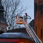 Amsterdam'da tarihi Vondelkerk Kilisesi'nde çıkan yangına müdahale ediliyor