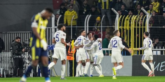 AA-20260122-40339163-40339155-FENERBAHCE_ASTON_VILLA (1)