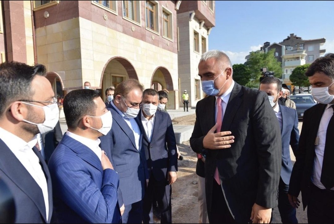 SAHADAN MAKAMA, MAKAMDAN HALKIN GÖNLÜNE: NEVŞEHİR’DE “ARI” GİBİ BİR BAŞKAN 8 Screenshot 20260101 011446 Chrome