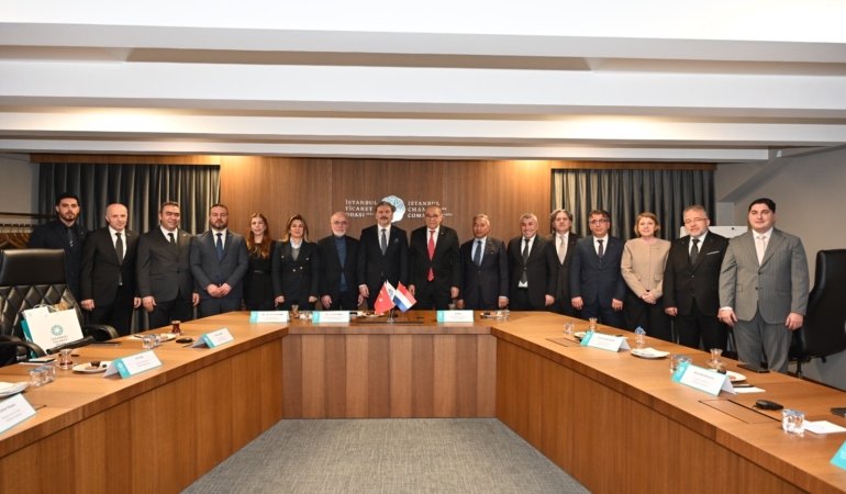 d2e97036-a922-4a06-80d1-a0b2b8fa8edc