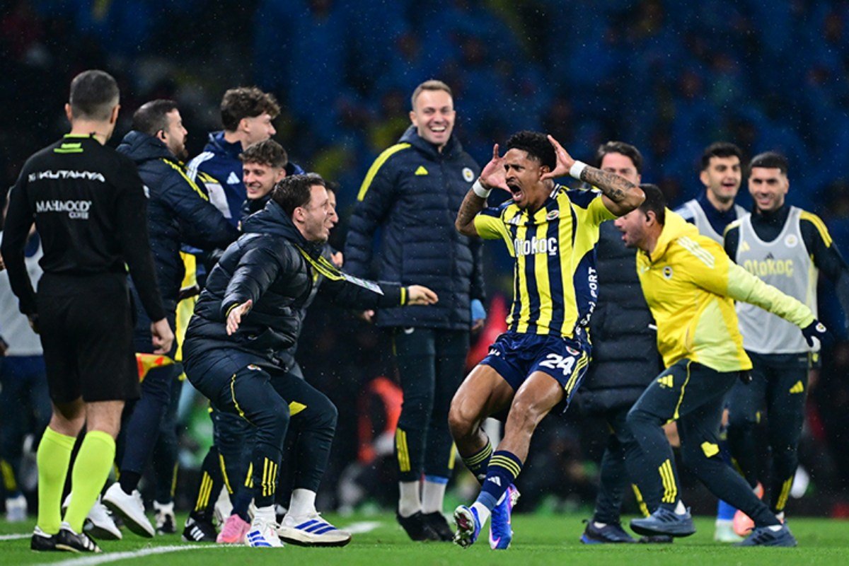 Türkiye'de Süper Kupa, Fenerbahçe'nin 1 fenerbahce kupa sampiyonu