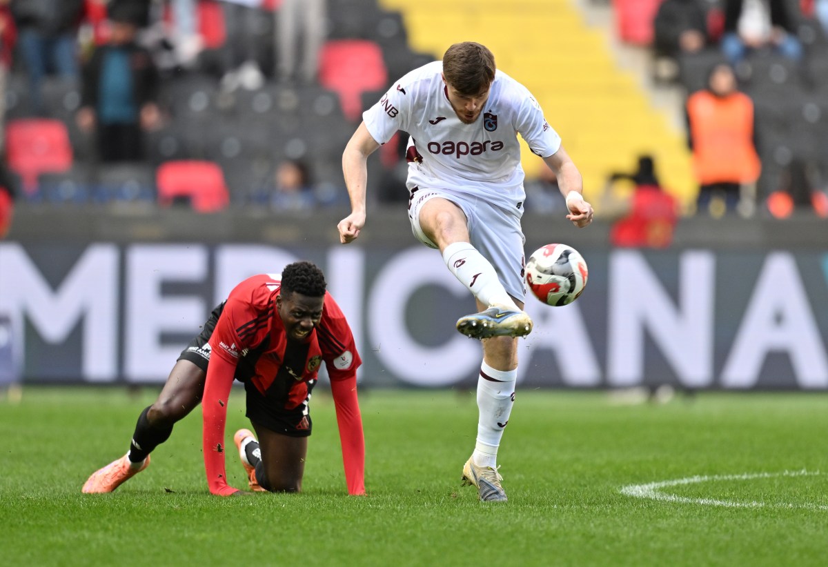 Trabzonspor, Gaziantep'te yediği golle titredi ve kendine geldi: 2-1 1 AA 20260222 40638008 40638003 GAZIANTEP FK TRABZONSPOR