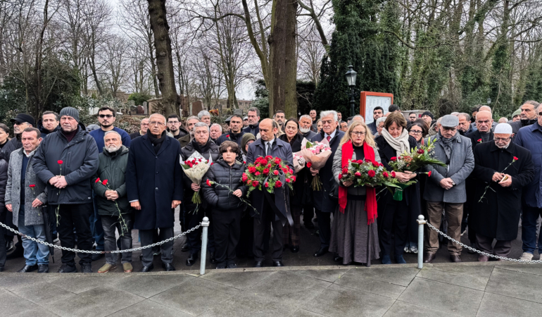 Hollanda'da, Hocalı Katliamı kurbanları anıldı