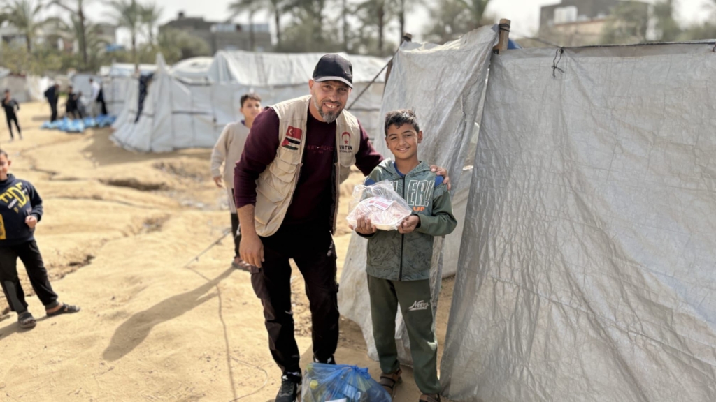 "Vatan Sevdalılar Vakfı Gazze'yi Ramazan'da Unutmadı" 1 IMG 20260221 WA0016