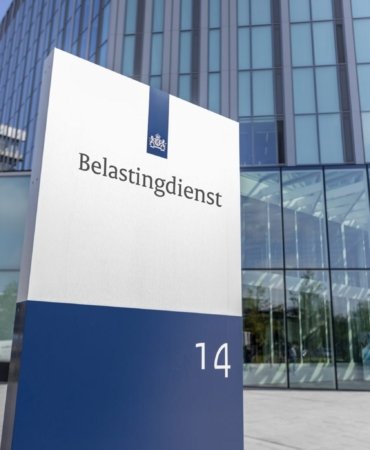 Hollanda'da Sosyal Yardım Skandalı: Binlerce Aile Yeniden Borç Batağında 7 Kantoor-Belastingdienst-Utrecht-1536x1024