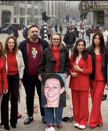 Amsterdam’da Binlerce Kişi Feminist Yürüyüşe Katıldı: “Kadınlar Yaşamalı” 11 Screenshot_20260308_214113_Photo Editor