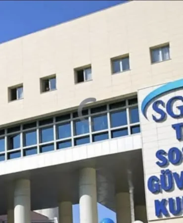 Screenshot_20260319_212149_Facebook