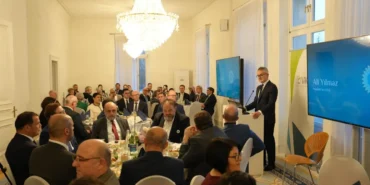 suleymancilar-cemaatinden-kolnde-iftar-abd-var-turkiye-yok-zso1