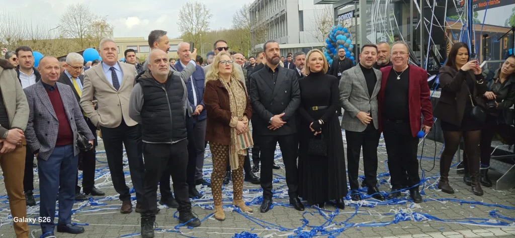 Eindhoven’da Veranda Vizyonu: EG Veranda’nın Muhteşem Açılışı Gerçekleşti