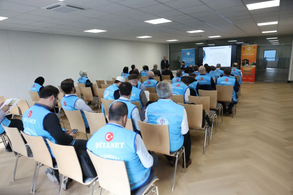 HOLLANDA’DA 2026 HAC ORGANİZASYONU HAZIRLIKLARI: DİN GÖREVLİLERİNE KAPSAMLI SEMİNER 7 119966