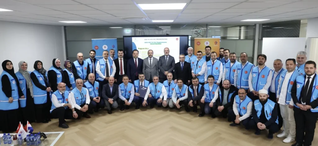 DİN GÖREVLİLERİNE KAPSAMLI SEMİNER 5 119976