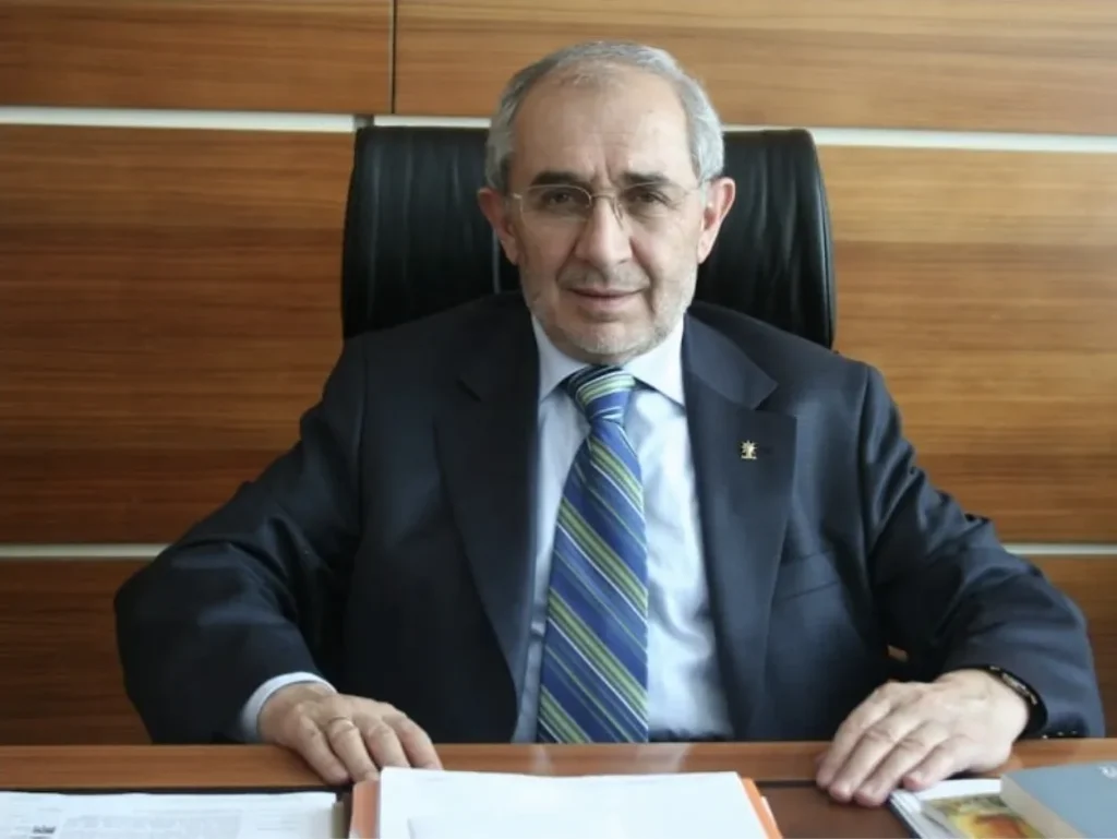 Türk Dil ve Edebiyat Derneği Başkanı Ekrem Erdem Hollanda’da Türk Dili Konferansı Verecek