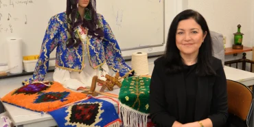 Ayalin Müzik ve Kültür Vakfı Yönetim Kurulu Başkanı Emine Tokail (2)(1)