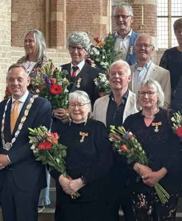 Screenshot_20260425_010418_Facebook