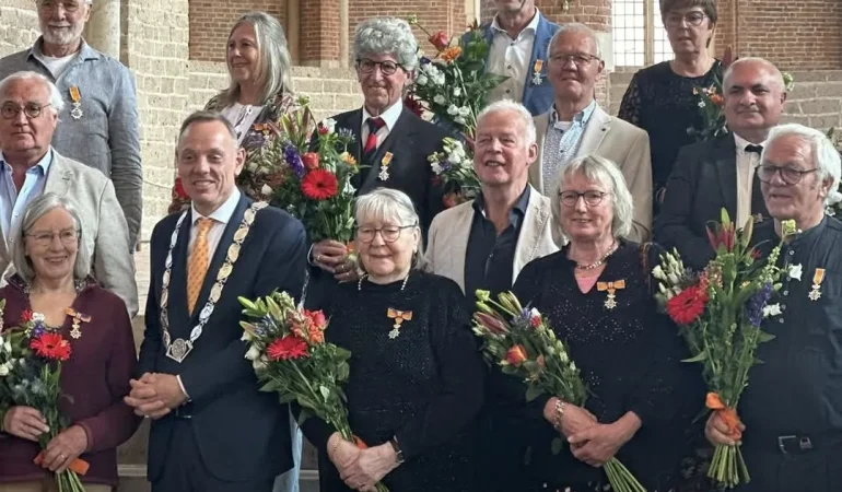 Screenshot_20260425_010418_Facebook