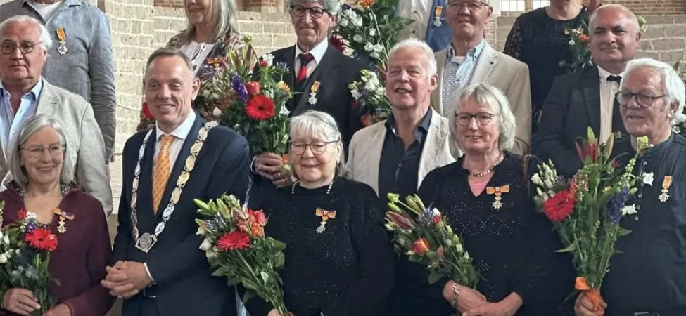 Screenshot_20260425_010418_Facebook