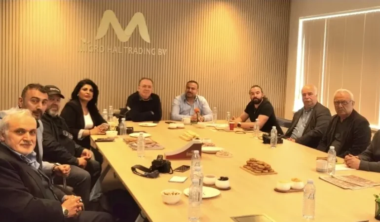 Screenshot_20260428_162143_Photo Editor