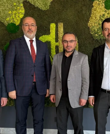 WhatsApp Image 2026-04-22 at 23.51.05