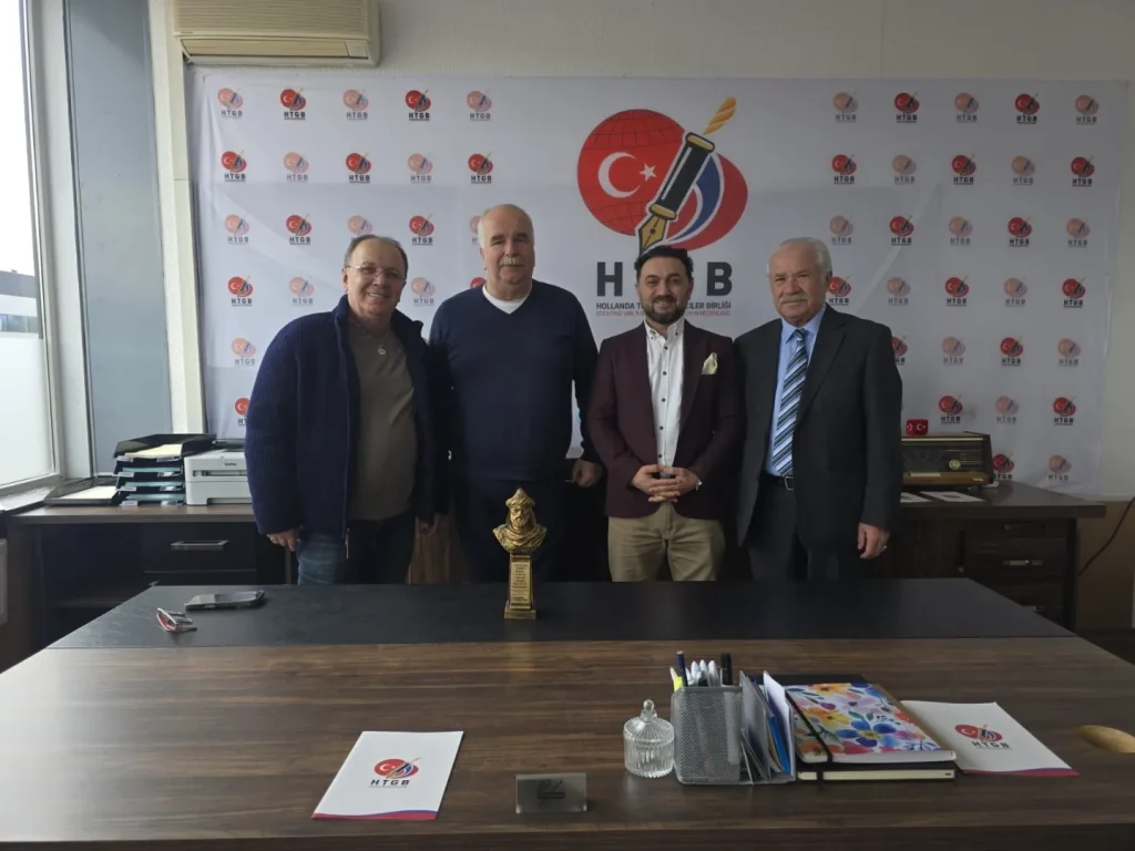 f8110b33 e8c9 4d10 9903 2c43811c7bde