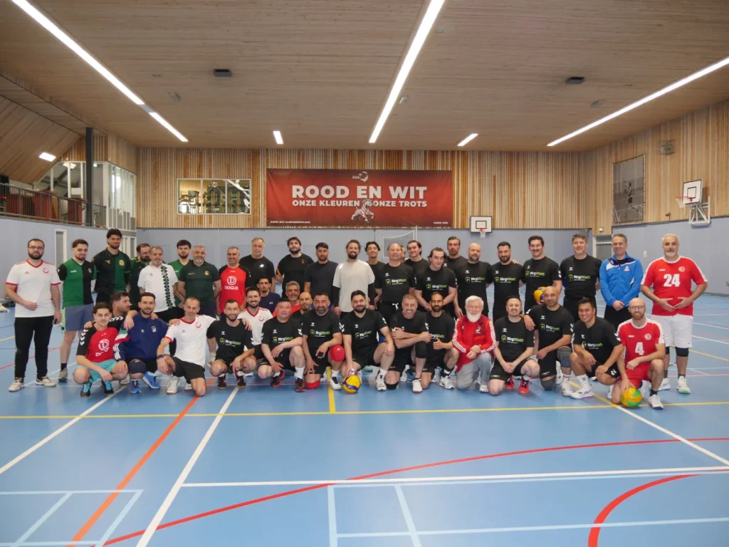 Hollanda Mehteran kupayı tapuladı, 10 yıldır kimselere vermiyor…