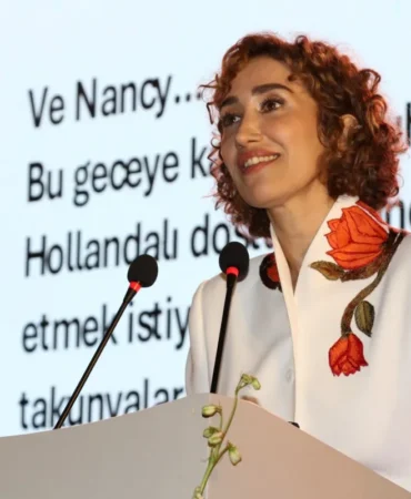 AA-20260513-41373818-41373815-ANTALYADA_HOLLANDANIN_KRAL_GUNU_ETKINLIKLERI_KAPSAMINDA_TOREN_DUZENLENDI
