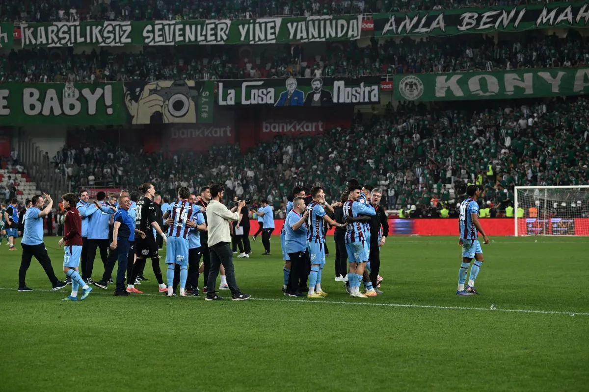 Türkiye Kupası'nda şampiyon finalinde Konyaspor'u 2-1 yenen Trabzonspor 1 AA 20260522 41471098 41471097 TRABZONSPOR TUMOSAN KONYASPOR