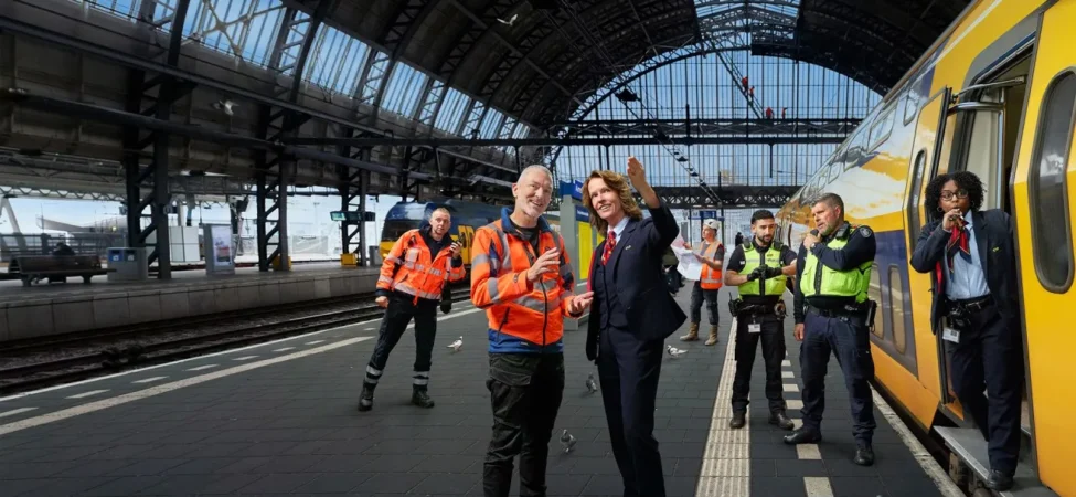 Amsterdam_Tren_İstasyonu