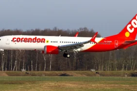 Corendon_Dutch_Airlines_Boeing_737_Max_9_landing_at_Hannover_Airport