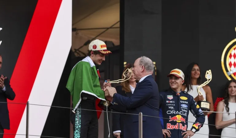 AA-20260607-41606197-41606194-2026_MONAKO_GRAND_PRIXSINI_MERCEDES_PILOTU_ANDREA_KIMI_ANTONELLI_KAZANDI